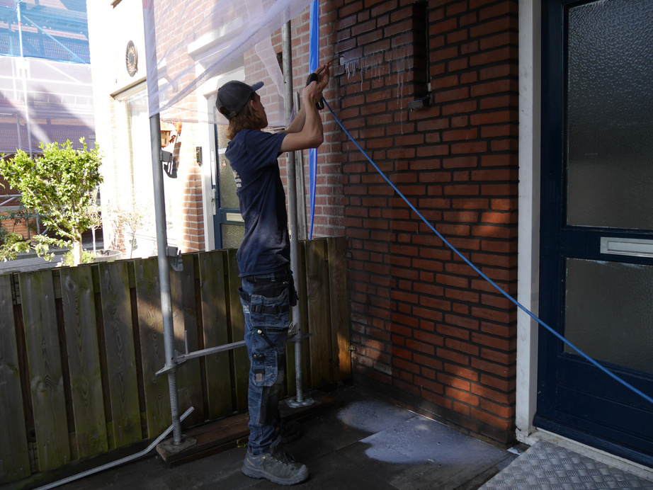 Gevelreiniging op locatie